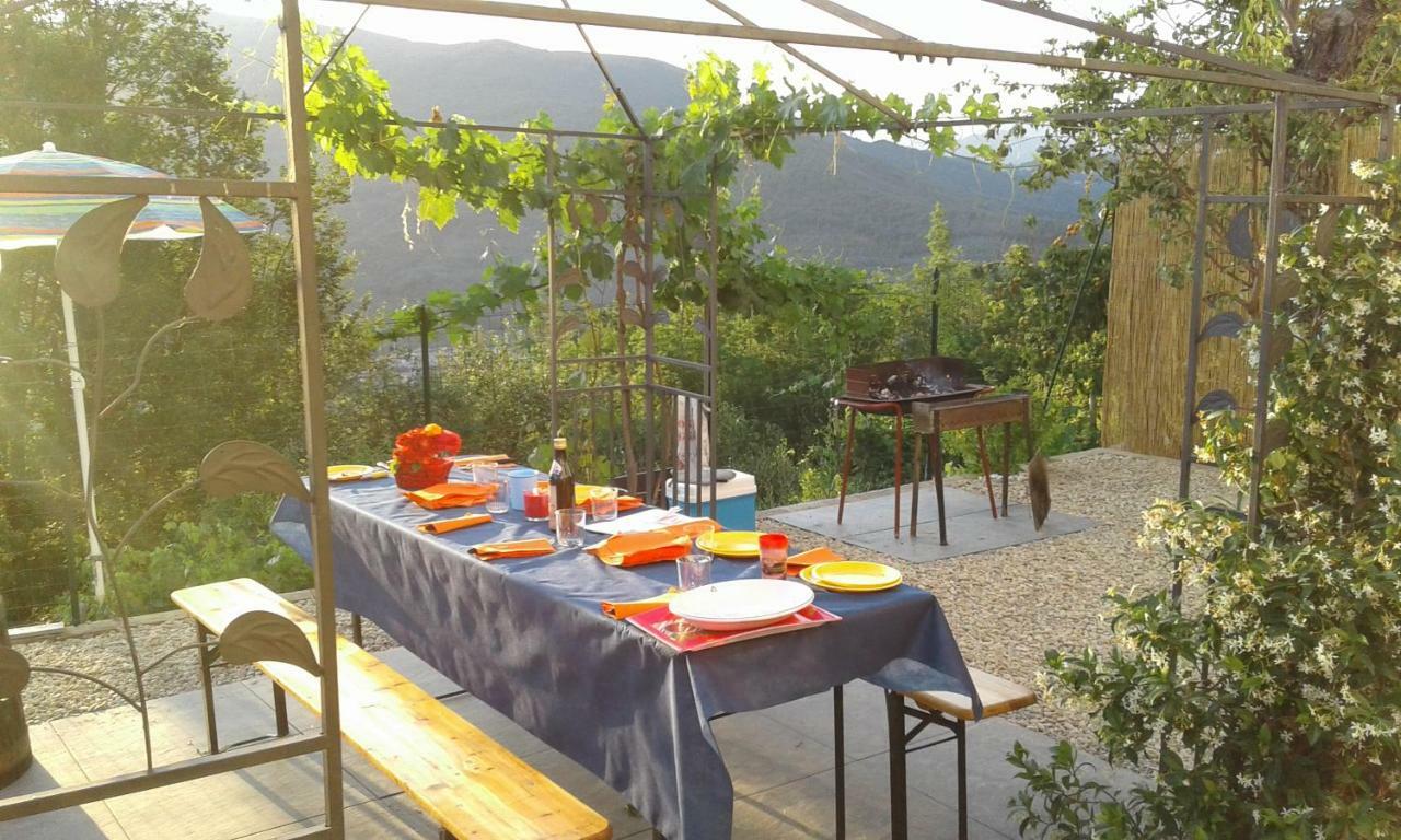 Agriturismo Nonni Devia Lucinasco Екстериор снимка